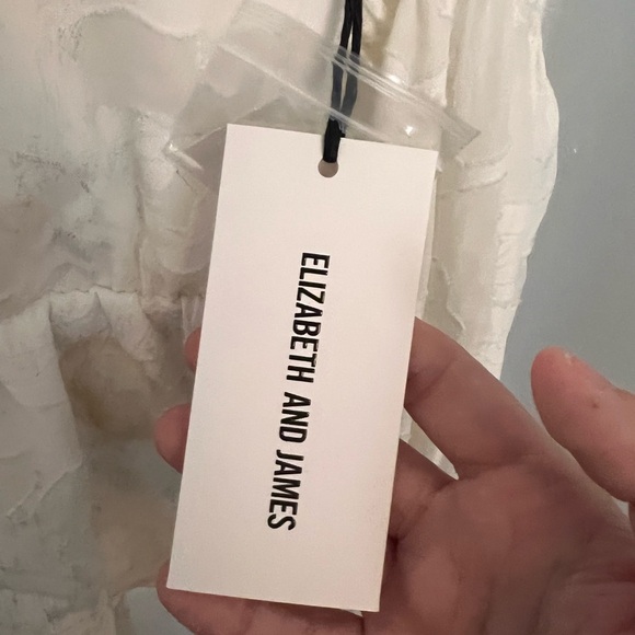 ELIZABETH AND JAMES Peplum Blouse - Picture 5 of 8